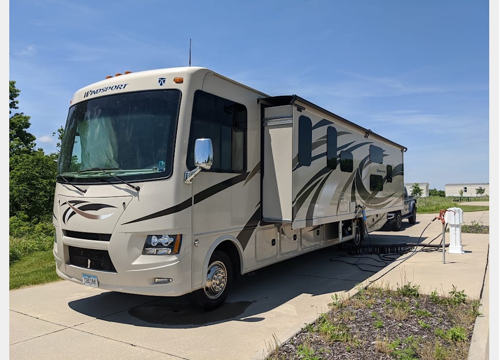Class A Motor Home rentals in Omaha