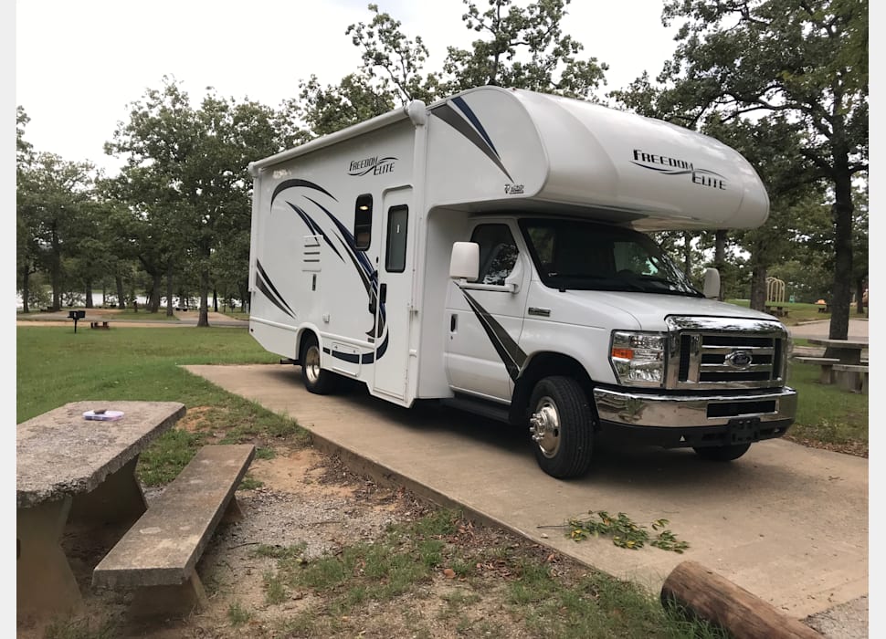 Class C Motor Home rentals in Nichols Hills