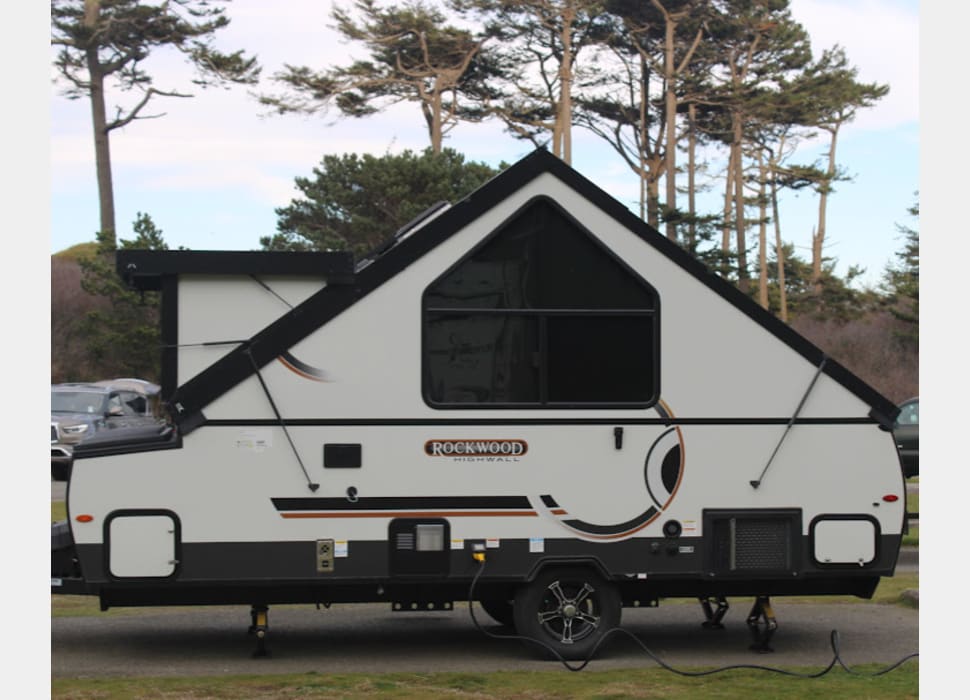 Pop-up Camper rentals in Everett