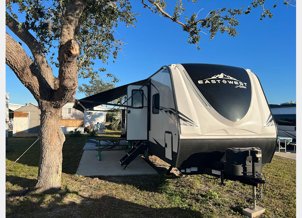 Travel Trailer rentals in Southwest Ranches