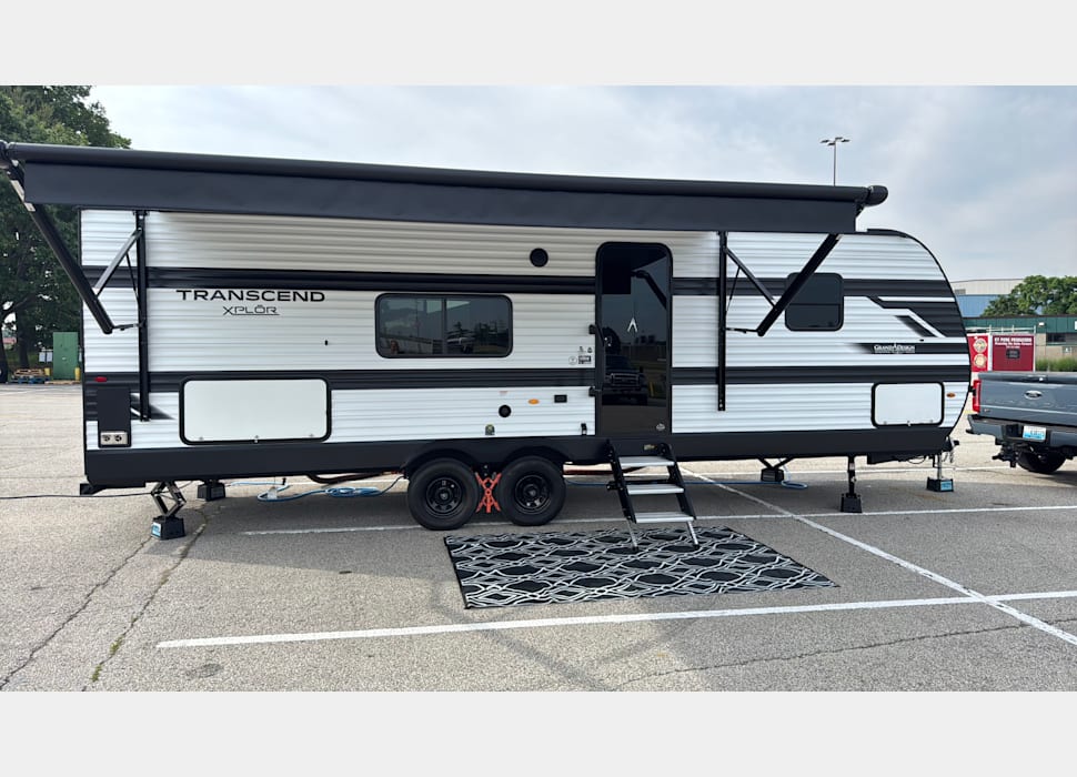 Travel Trailer rentals in La Grange