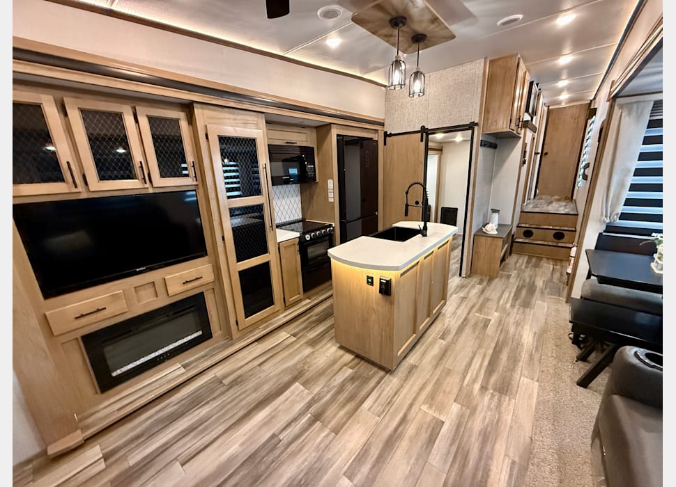 Fifth Wheel rentals in Myakka City