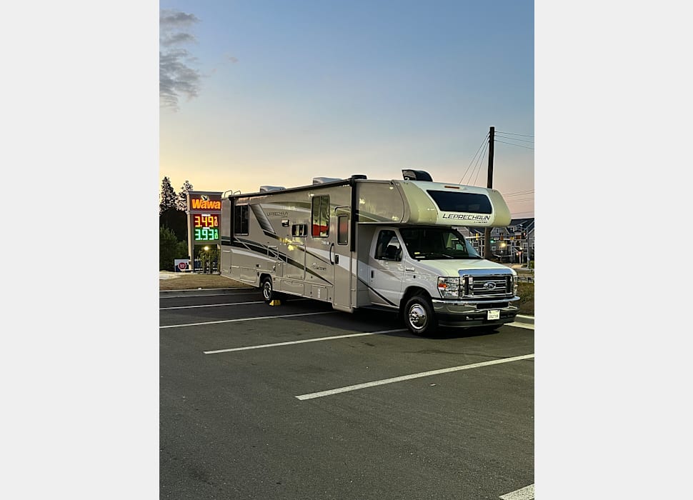 Class C Motor Home rentals in Baltimore