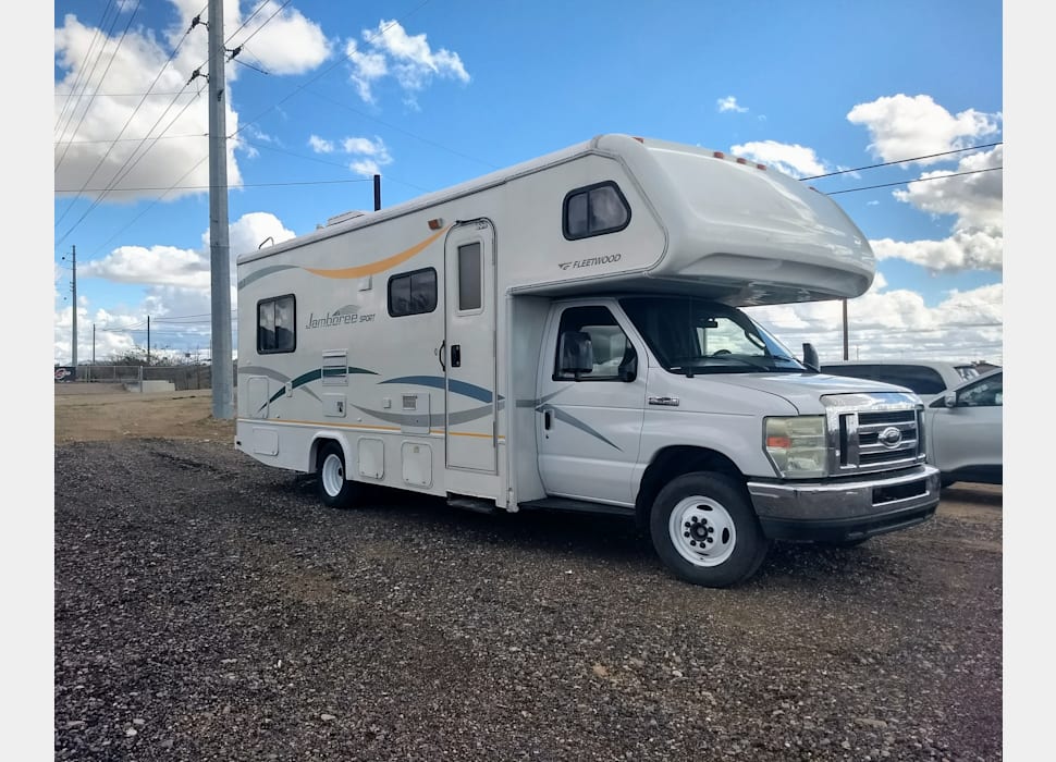 Class C Motor Home rentals in Phoenix