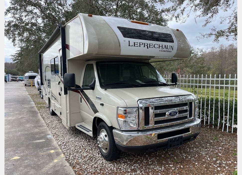 Class C Motor Home rentals in Milford