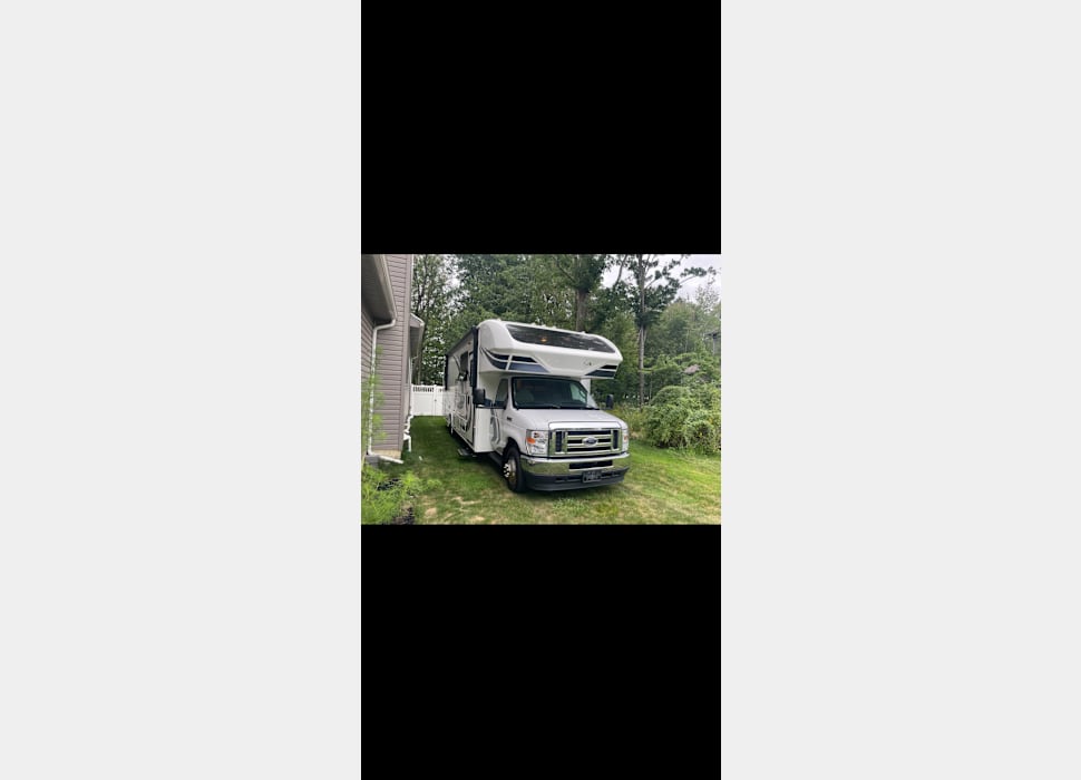 Class C Motor Home rentals in Kingsville