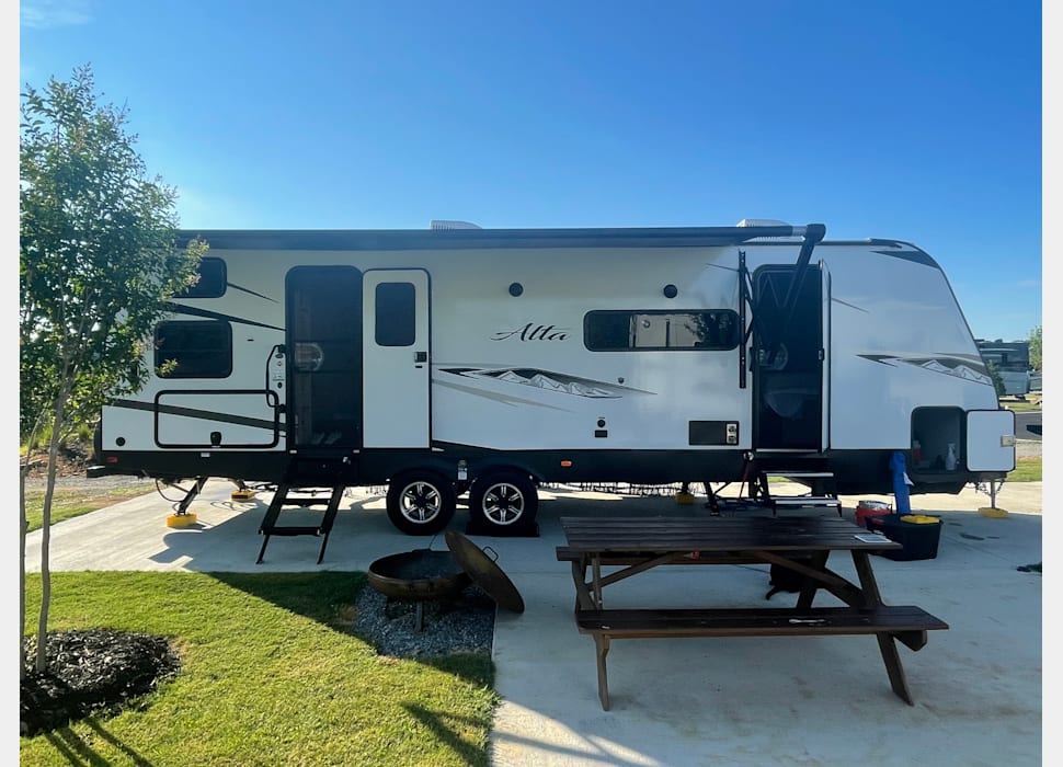 Travel Trailer rentals in McDonough