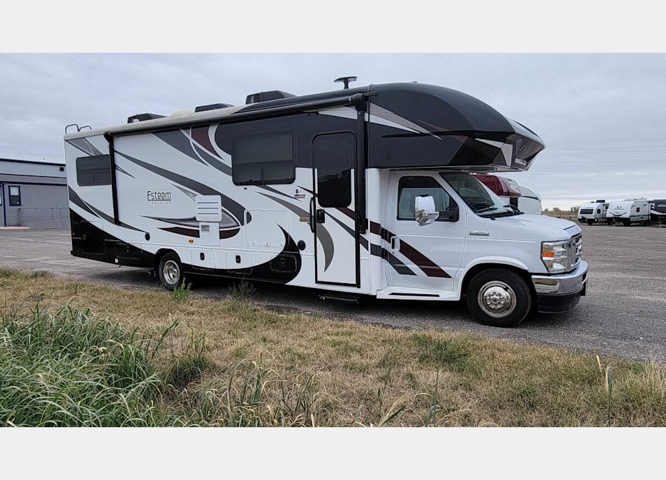 Class C Motor Home rentals in Austin