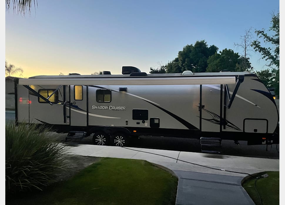 Travel Trailer rentals in Bakersfield