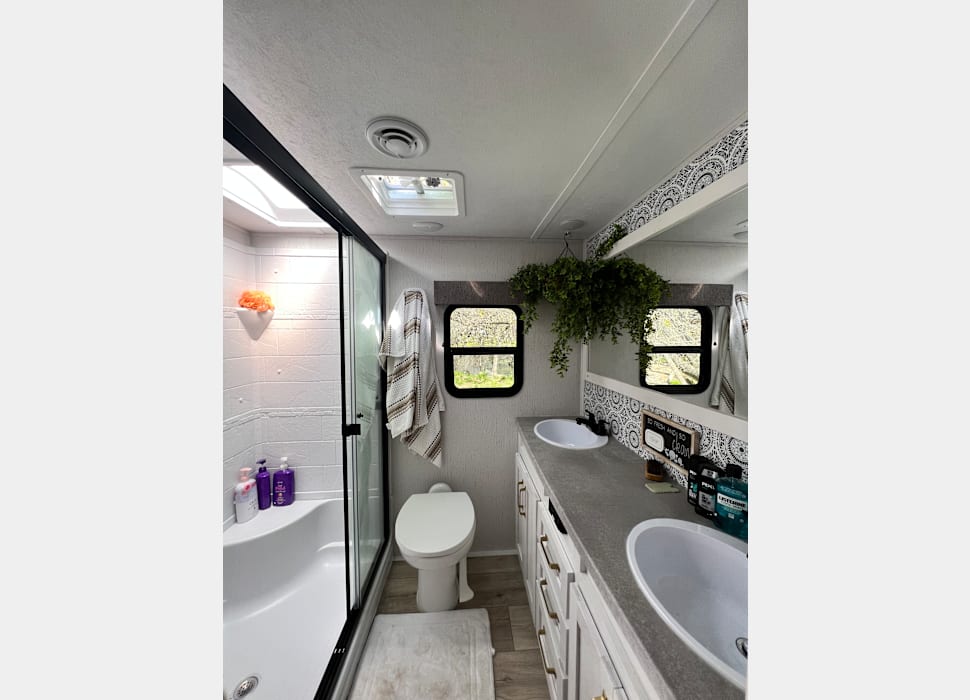 Fifth Wheel rentals in Apache Junction