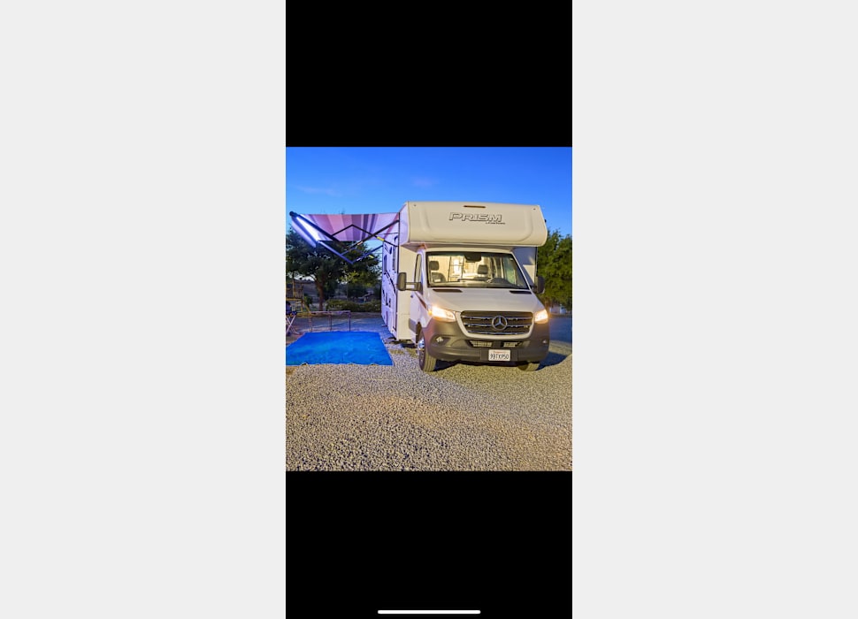 Class C Motor Home rentals in Sanger