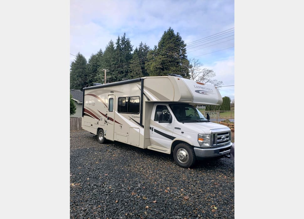 Class C Motor Home rentals in Creswell