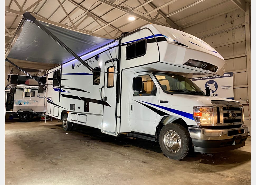 Class C Motor Home rentals in Columbia