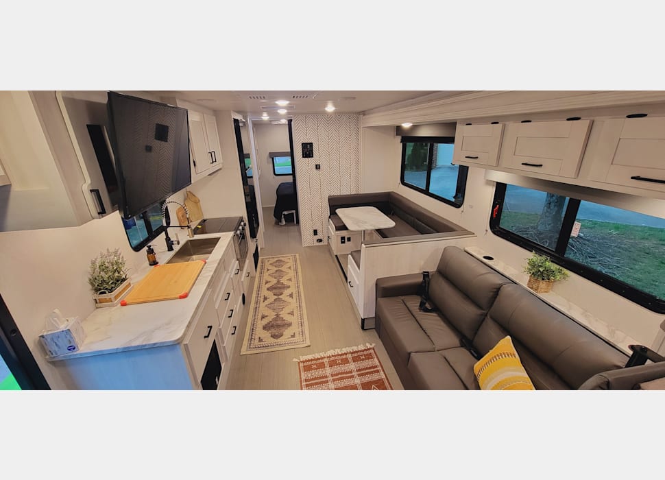 Class C Motor Home rentals in Huntsville