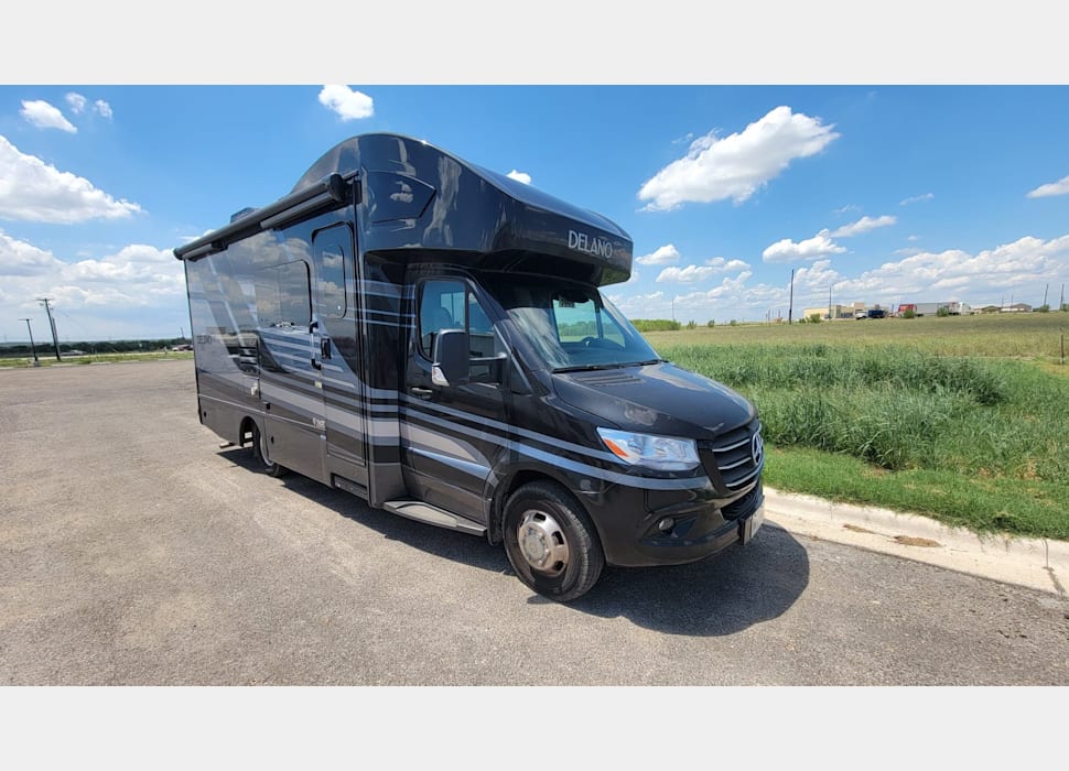 Class C Motor Home rentals in Austin