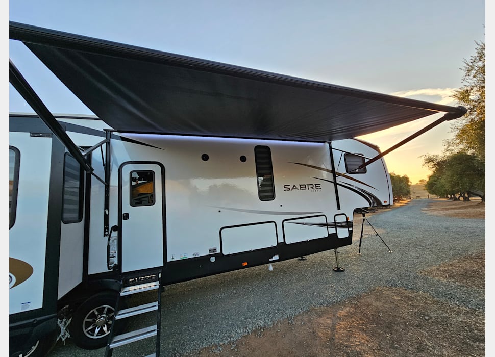 Fifth Wheel rentals in Salinas