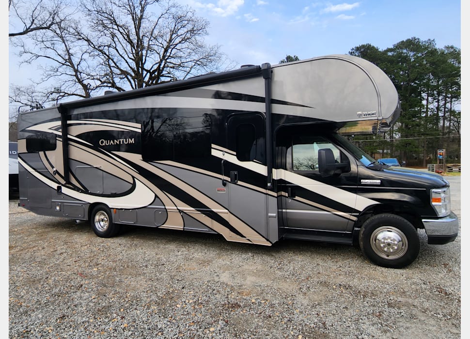 Class C Motor Home rentals in Woodstock