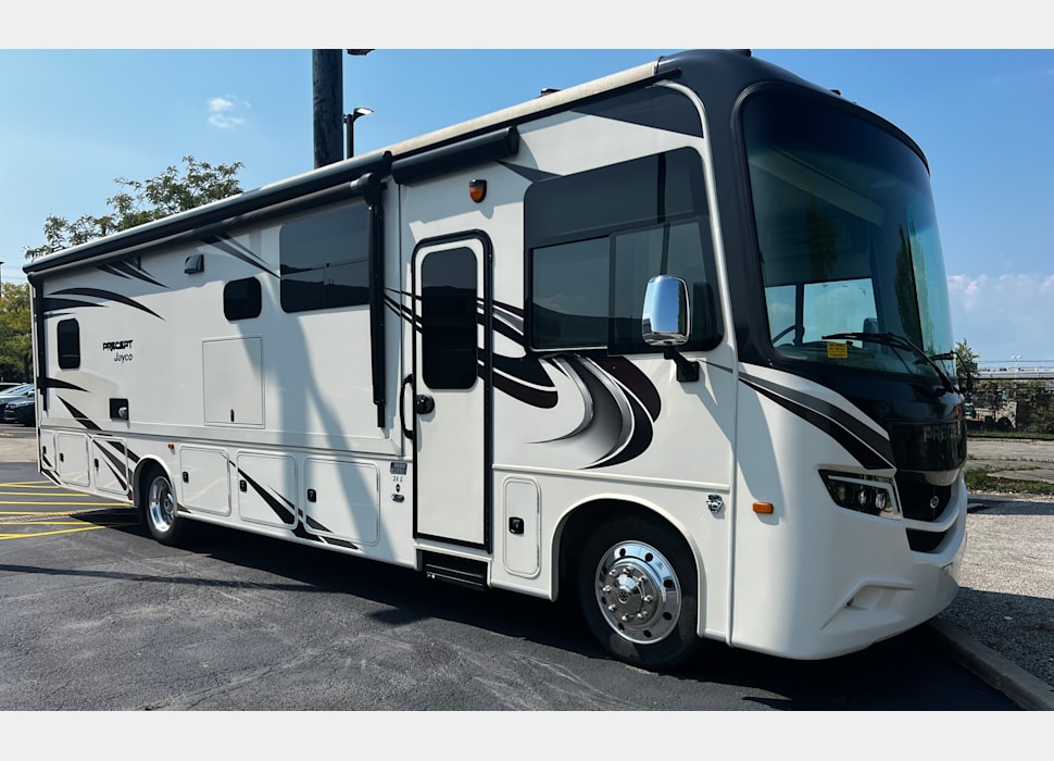 Class A Motor Home rentals in Columbus
