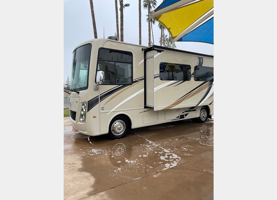 Class A Motor Home rentals in Groveland