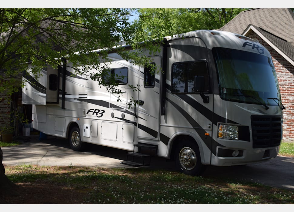 Class A Motor Home rentals in gonzales