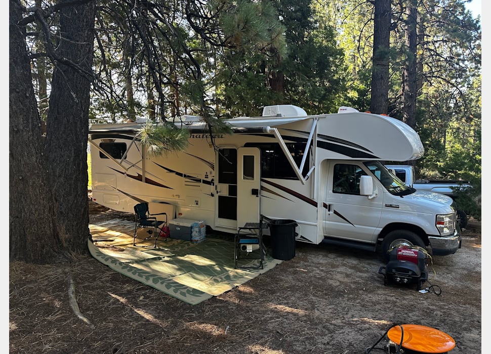 Class C Motor Home rentals in South Lake Tahoe