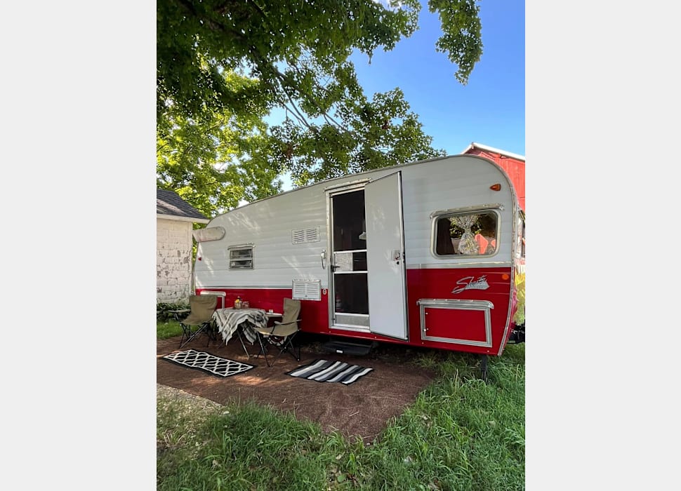 Travel Trailer rentals in Warren