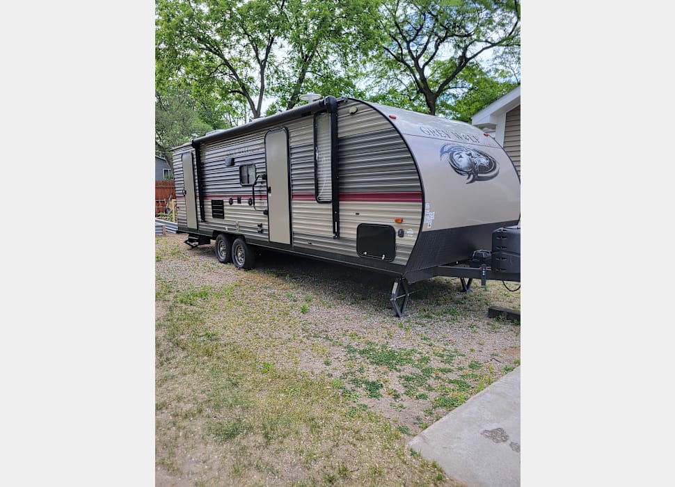 Travel Trailer rentals in Midland