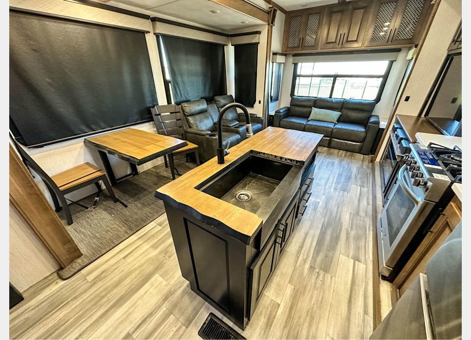 Fifth Wheel rentals in 