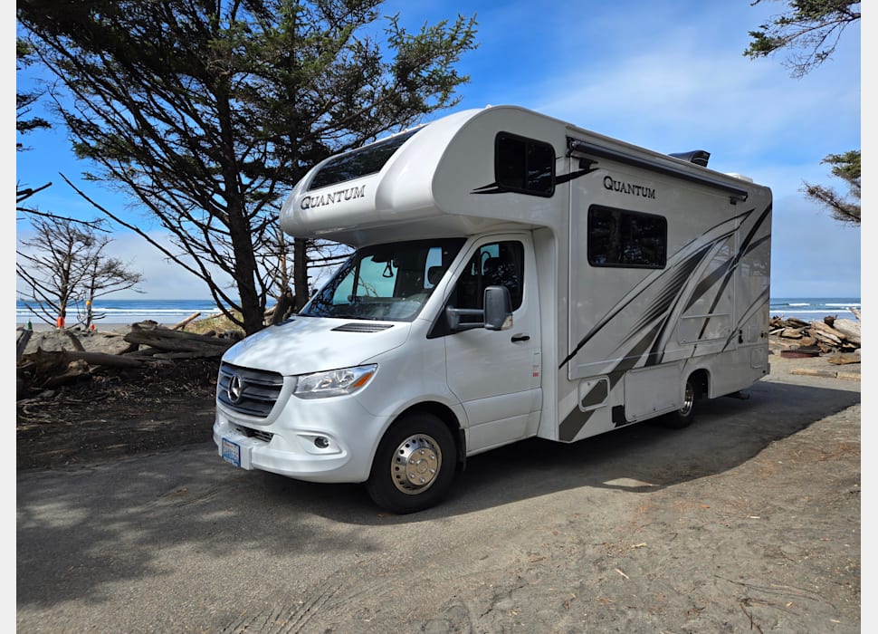 Class C Motor Home rentals in Victoria