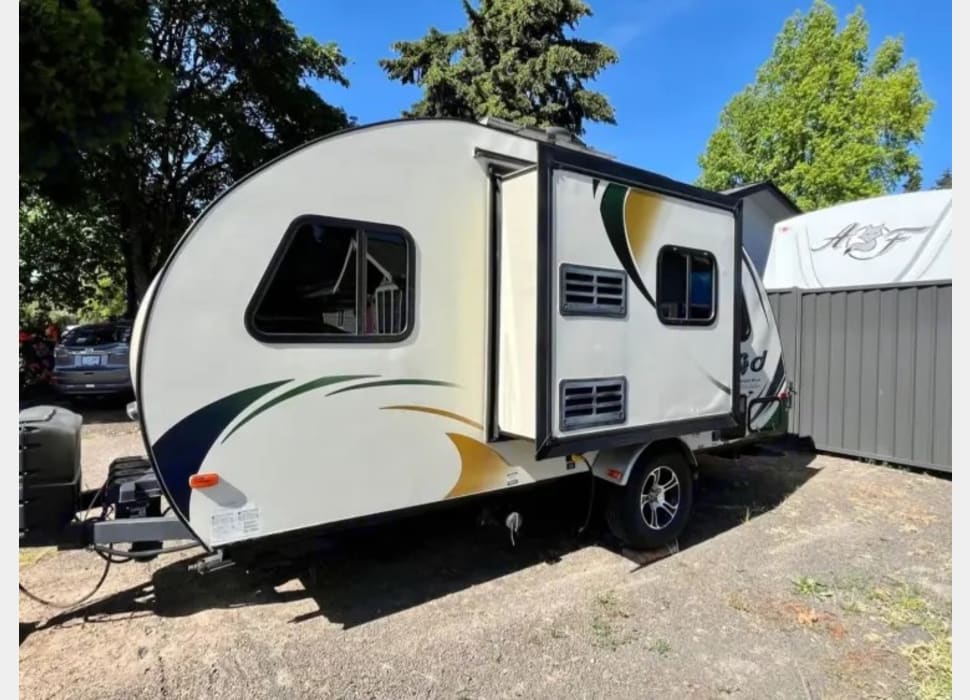 Travel Trailer rentals in Selma
