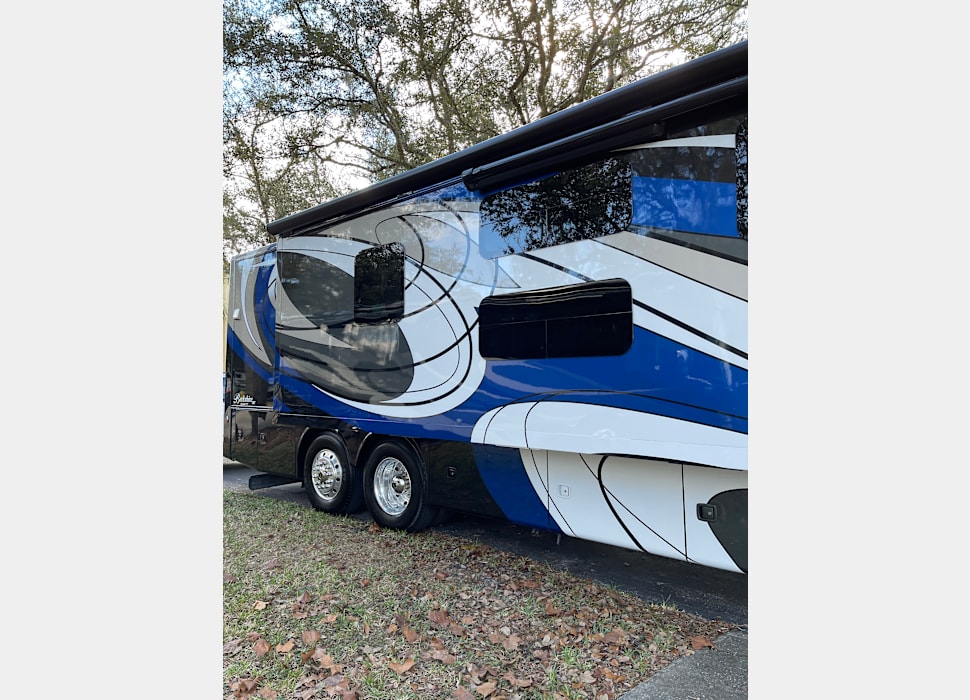 Class A Motor Home rentals in Winter Garden