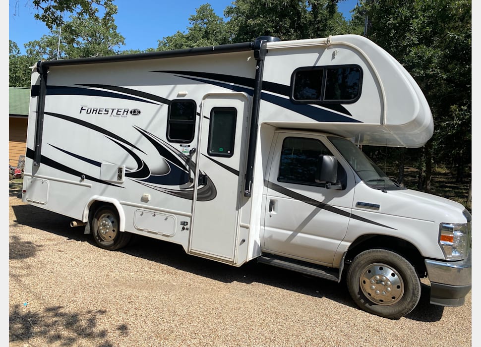 Class C Motor Home rentals in Granbury