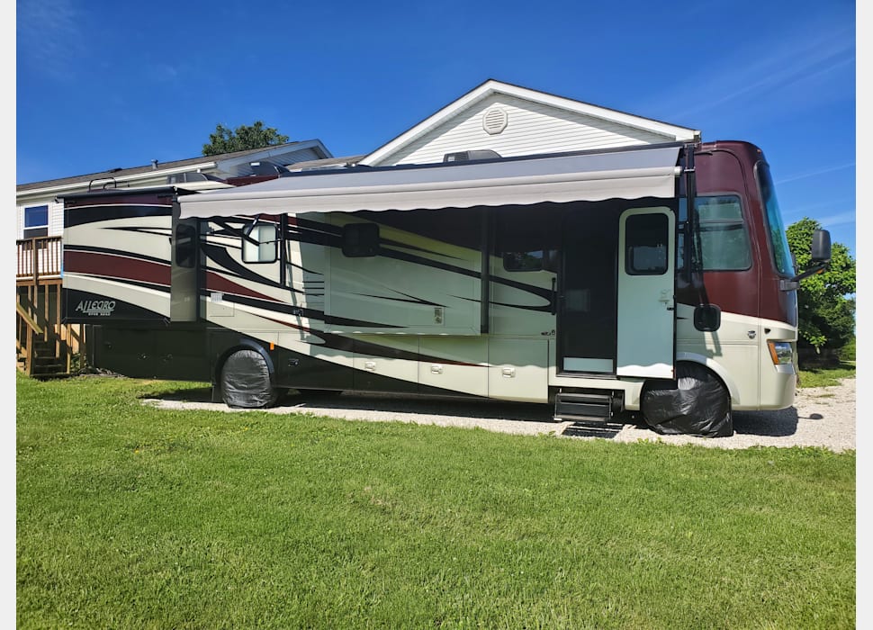 Class A Motor Home rentals in Potosi