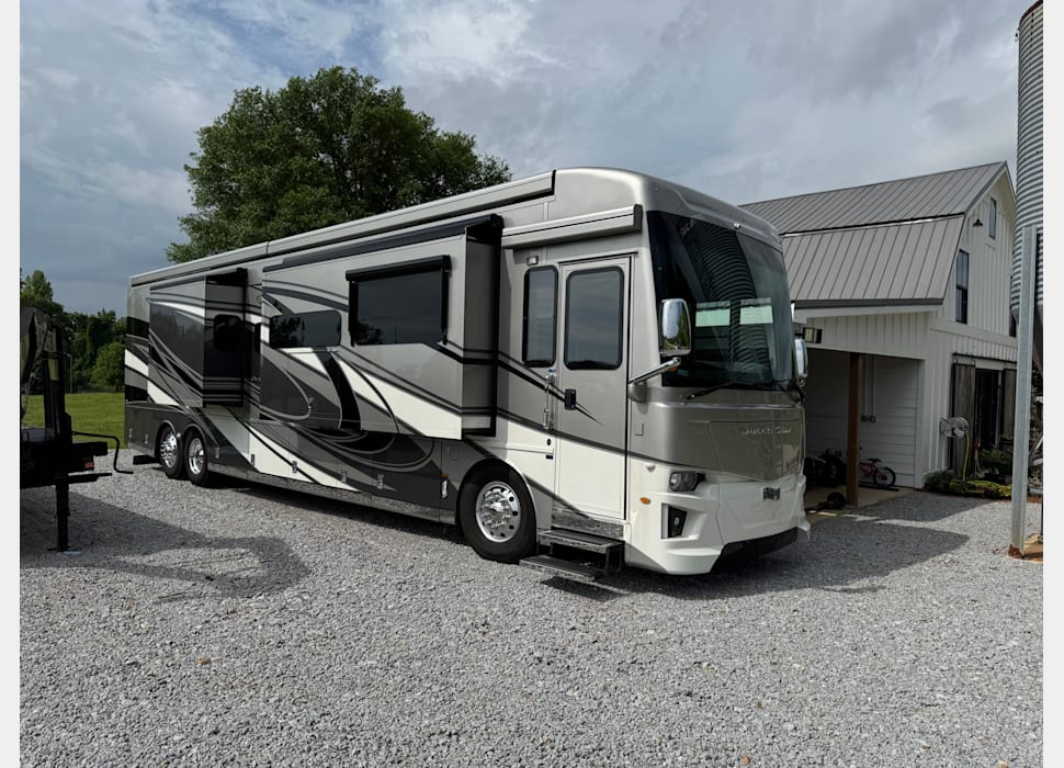 Class A Motor Home rentals in Richmond Hill