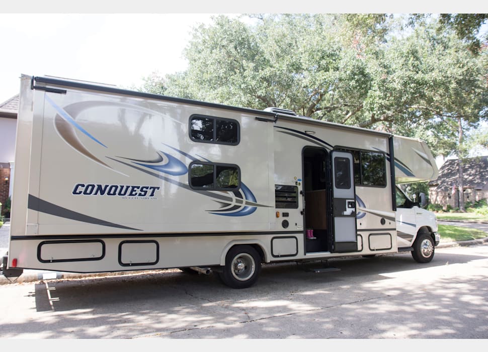 Class C Motor Home rentals in Shenandoah