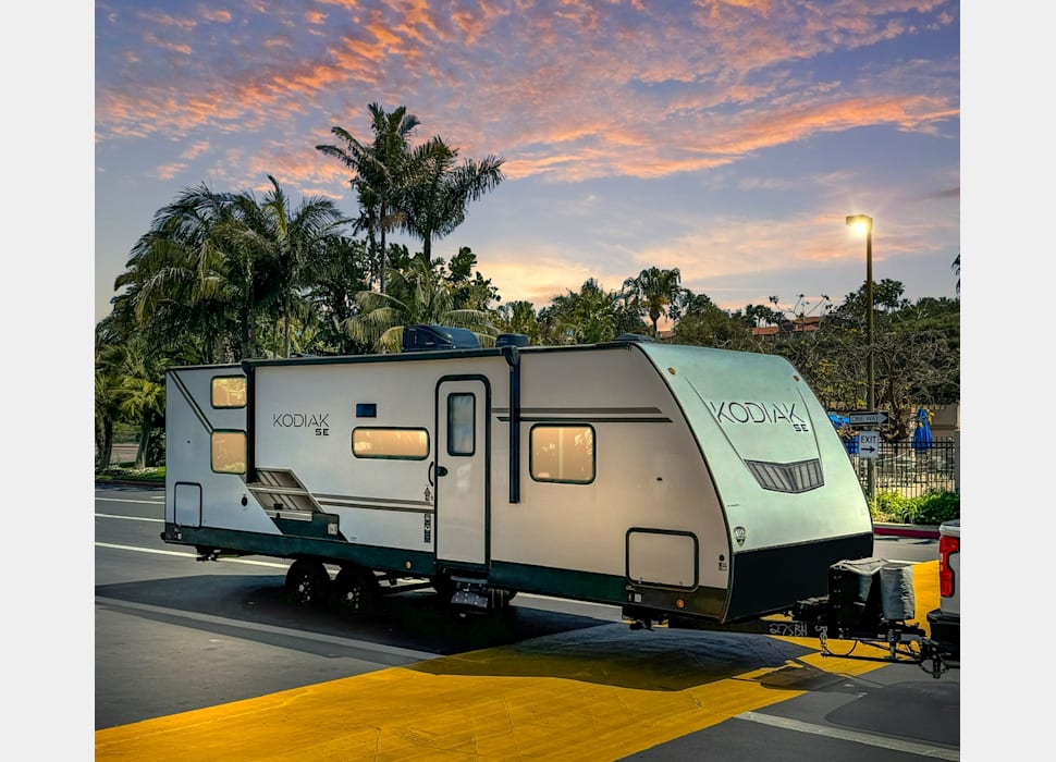 Travel Trailer rentals in Newport Beach