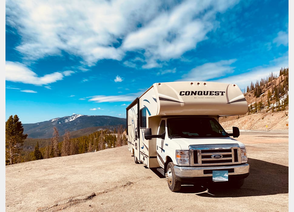 Class C Motor Home rentals in kissimmee