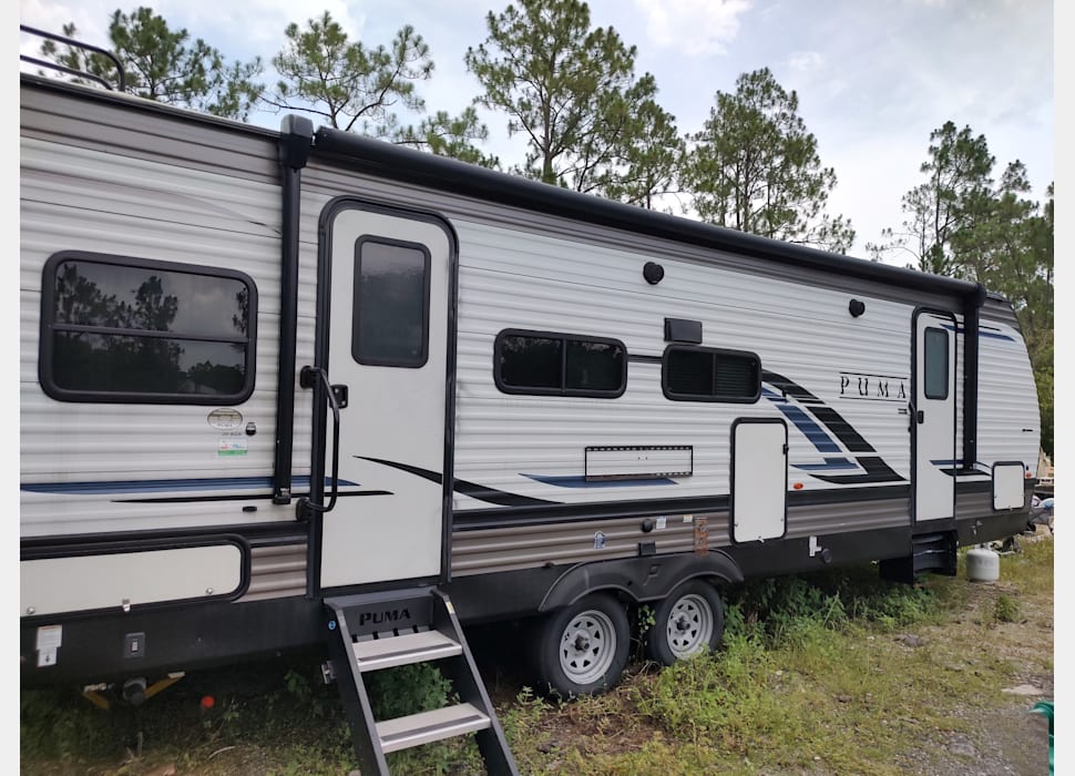 Travel Trailer rentals in Lehigh Acres