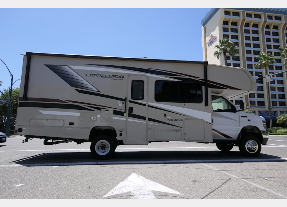 Class C Motor Home rentals in bellflower