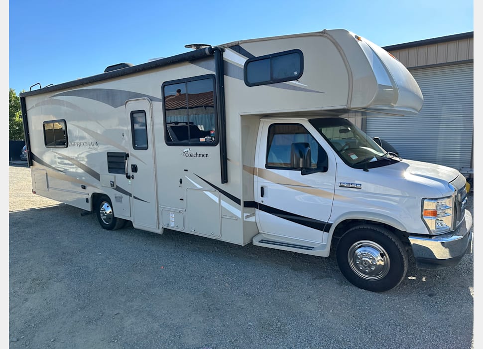 Class C Motor Home rentals in Reno