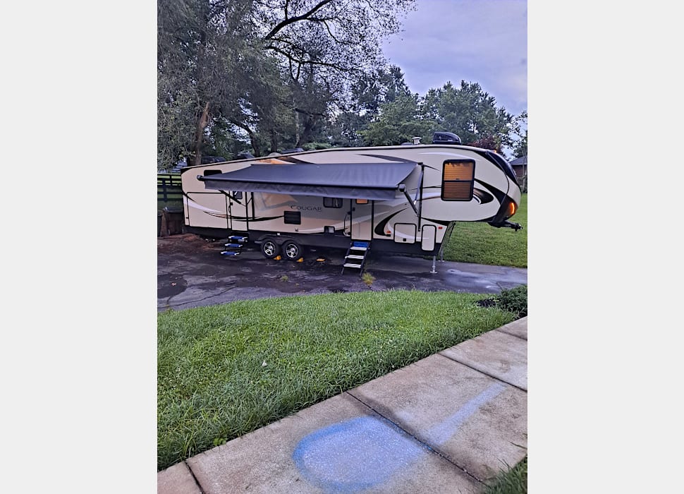 Fifth Wheel rentals in Winchester