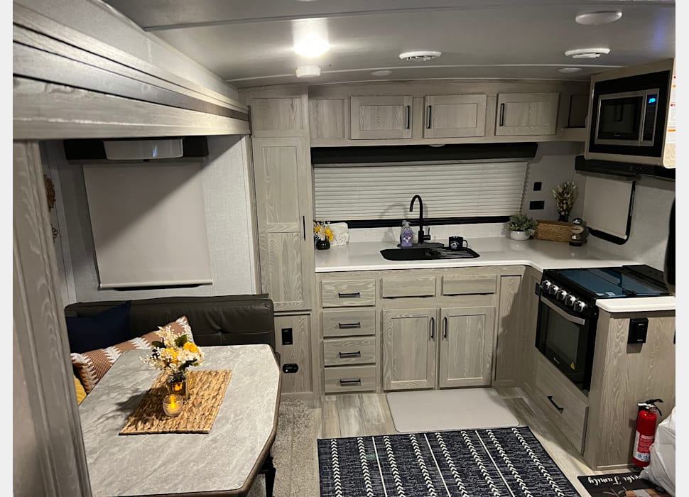 Travel Trailer rentals in HOLLAND