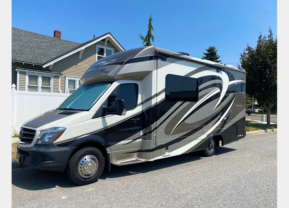 Class C Motor Home rentals in Normandy Park