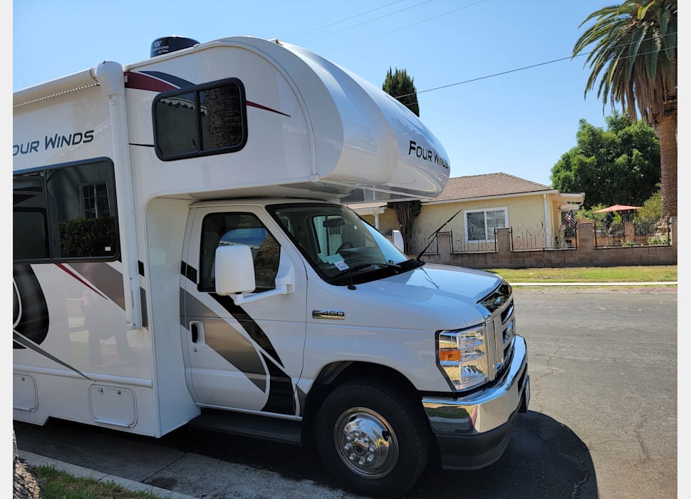 Class C Motor Home rentals in Menifee