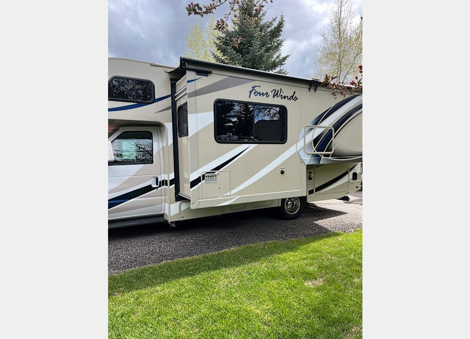 Class C Motor Home rentals in Jackson