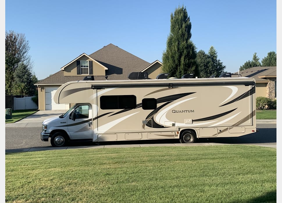 Class C Motor Home rentals in Ammon