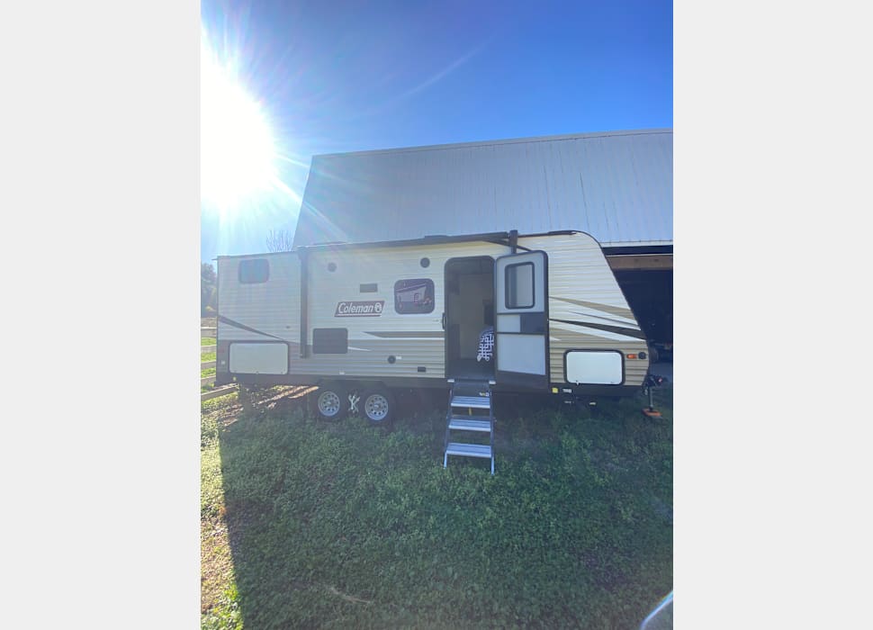 Travel Trailer rentals in Friendship