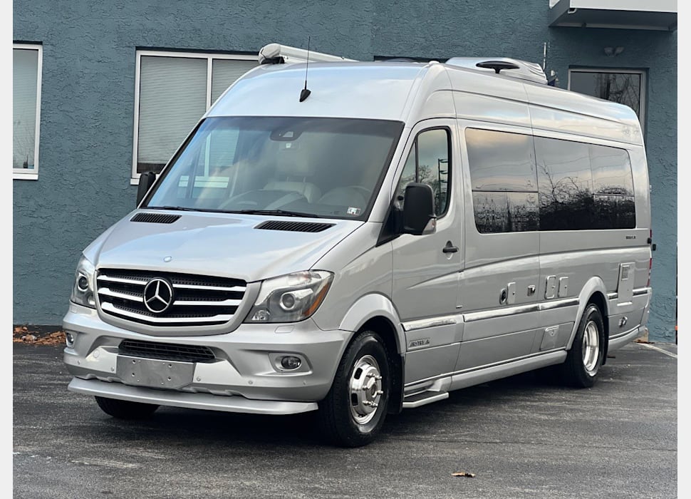Class B Camping Van rentals in OXON HILL