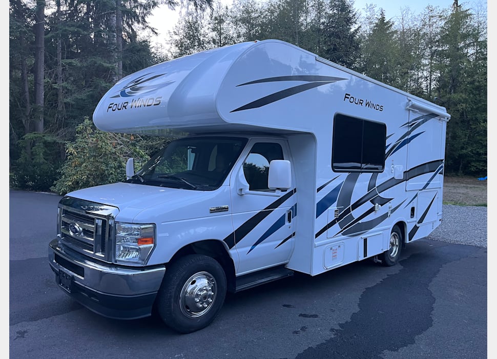 Class C Motor Home rentals in Gig Harbor