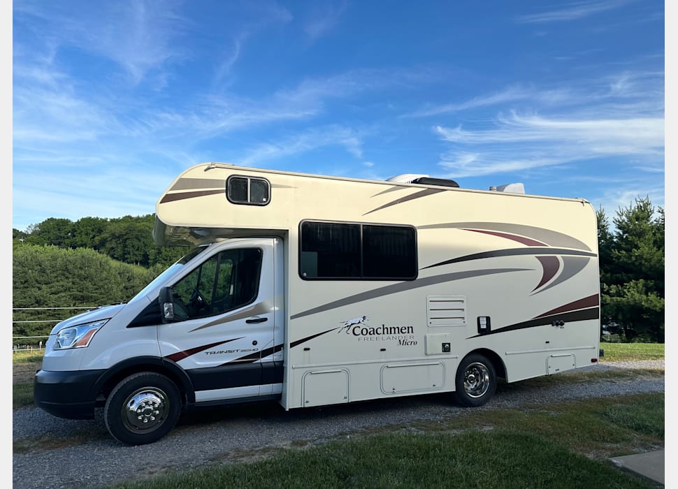 Class C Motor Home rentals in Goose Creek